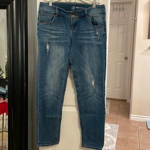 NYC slim slouch jeans